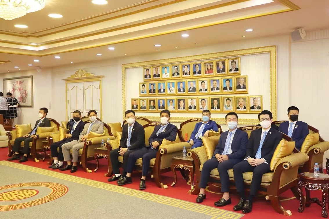 泰国潮州会馆热烈欢迎泰国华人青年商会李嘉淳会长一行莅临访问3.jpg